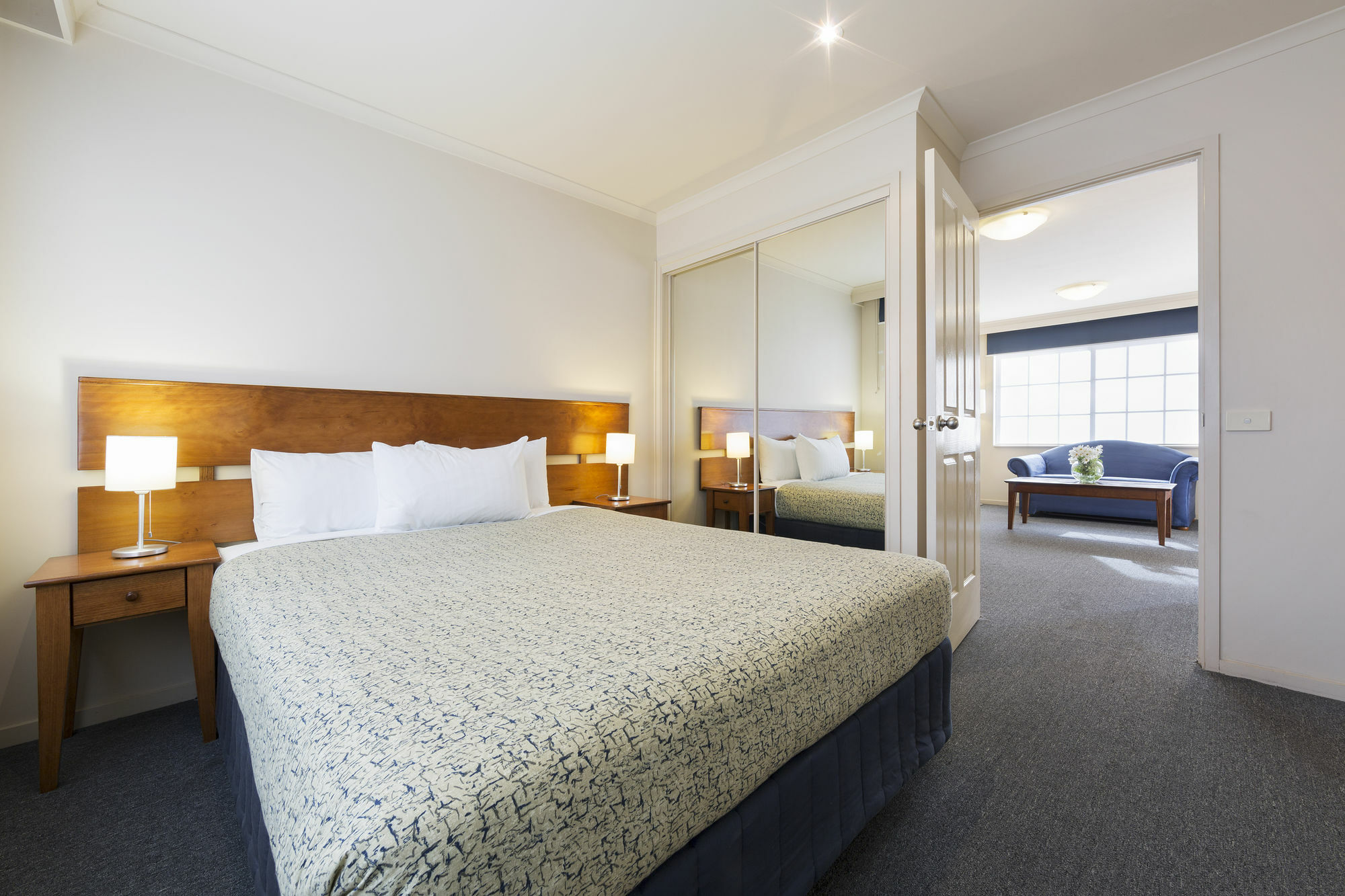 Canberra Parklands Central Apartment Hotel Official Zewnętrze zdjęcie