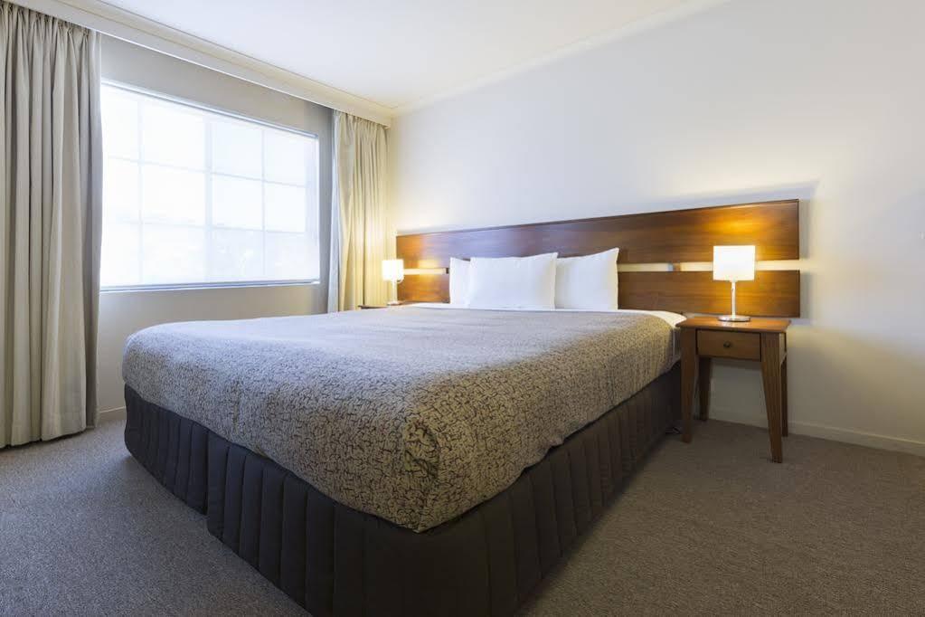 Canberra Parklands Central Apartment Hotel Official Zewnętrze zdjęcie