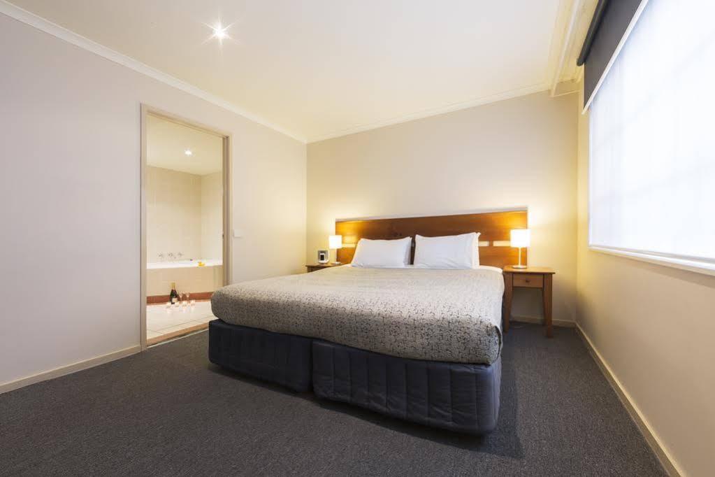 Canberra Parklands Central Apartment Hotel Official Zewnętrze zdjęcie